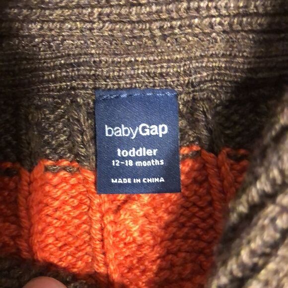 NWOT Baby GAP Cable Knit Sweater size 12-18 mo - Picture 3 of 4